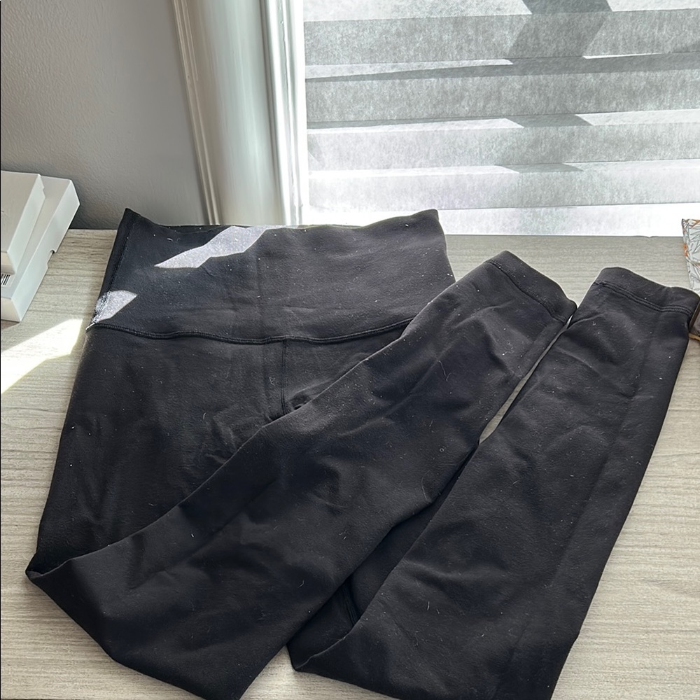 Lululemon Athletica Black Leggings Sleek and Stretchy